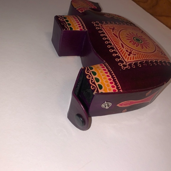 Leather Elephant Coin Bank - Picture 7 of 9